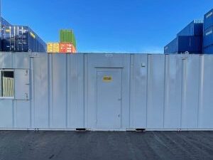 30FT OFFICE CONTAINER WITH HEATER