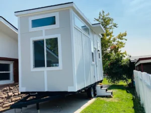 HOME CONTAINER WITH FULL BATH AND SHOWER