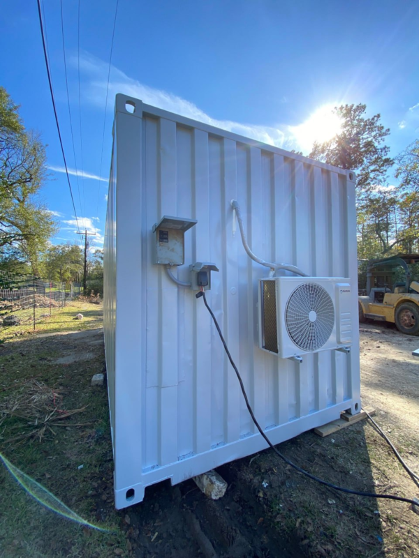 Container with Air Condition