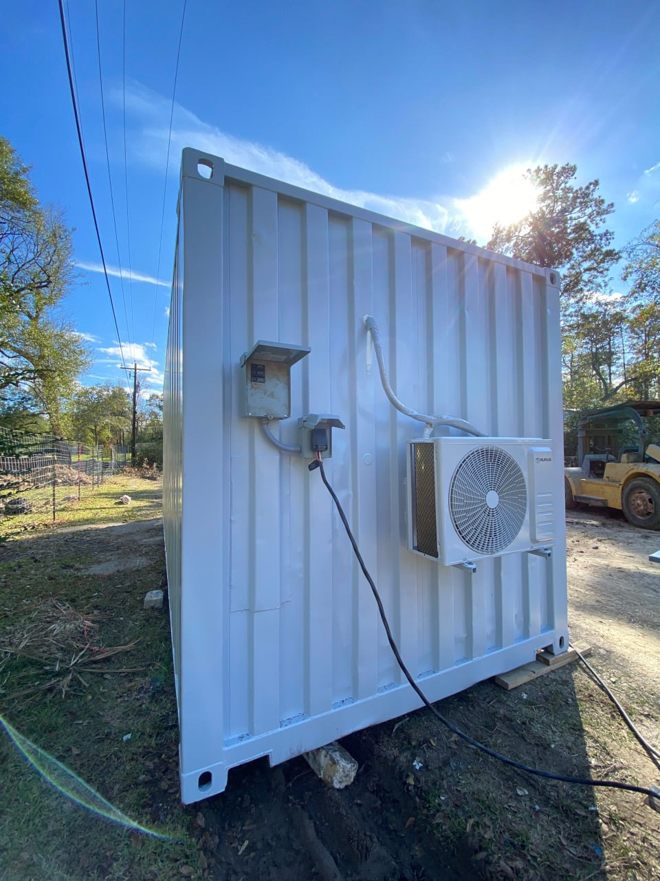 Container with Air Condition